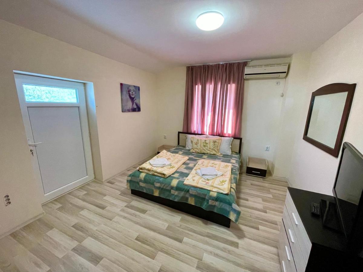 Къща Джаки Варна Hotel Екстериор снимка
